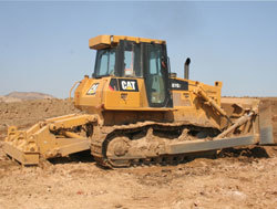 高效租賃CAT.D7G2推土機，助力工程機械靈活應用